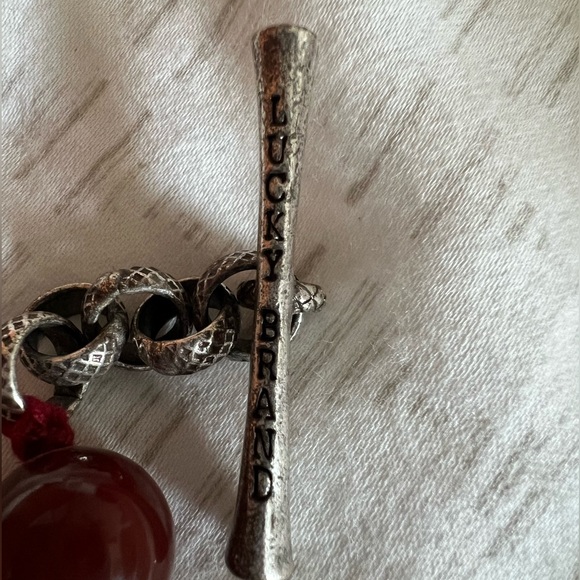 Lucky Brand cross necklace - Picture 6 of 6